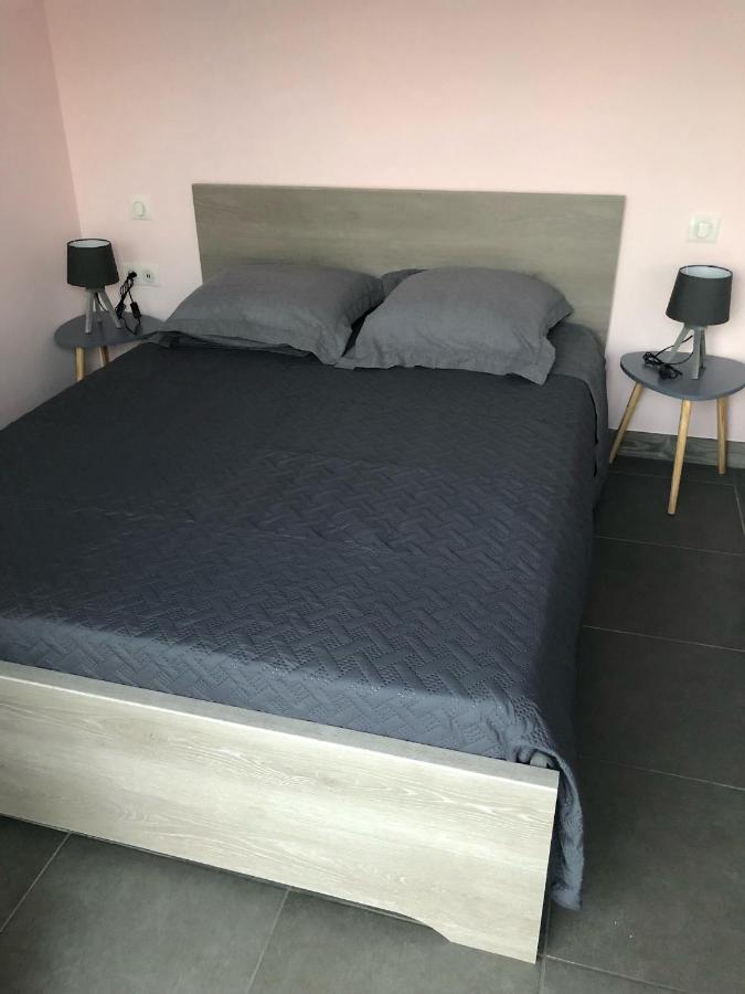 Chambres D'Hotes Chez Florence Montmerle-sur-Saone Экстерьер фото
