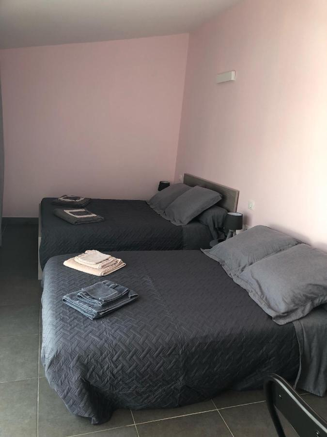Chambres D'Hotes Chez Florence Montmerle-sur-Saone Экстерьер фото