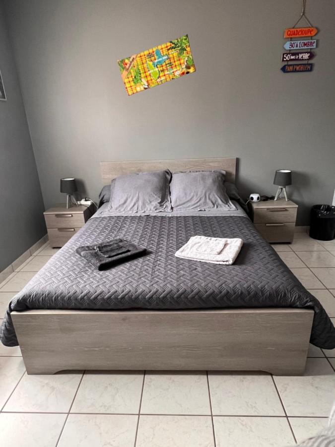 Chambres D'Hotes Chez Florence Montmerle-sur-Saone Экстерьер фото