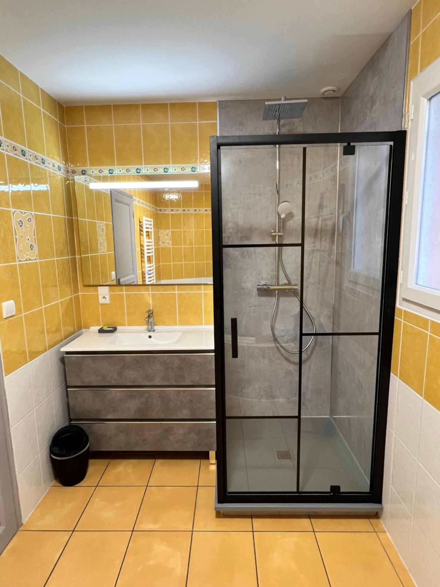 Chambres D'Hotes Chez Florence Montmerle-sur-Saone Экстерьер фото